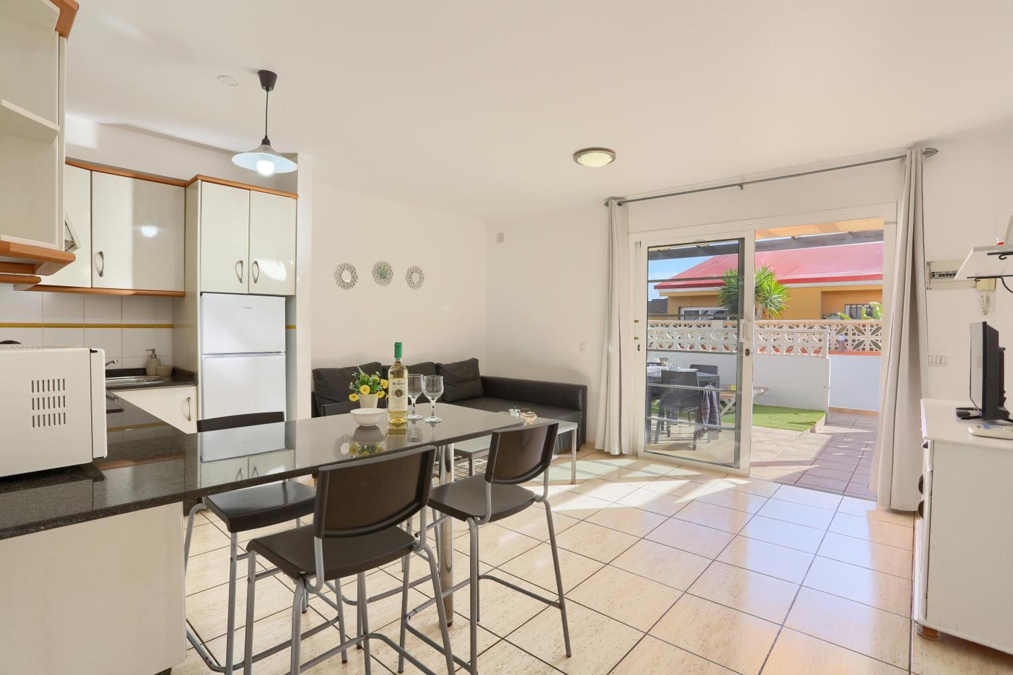 Residencia Lena Apartamento *